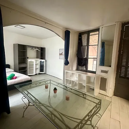Cosy Proche De Jaude Apartment